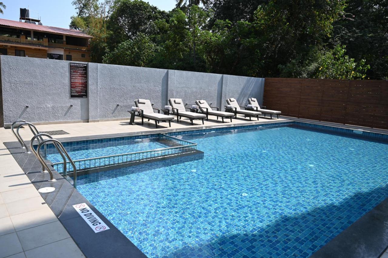 Resort The Lohias, Goa Candolim Exterior foto