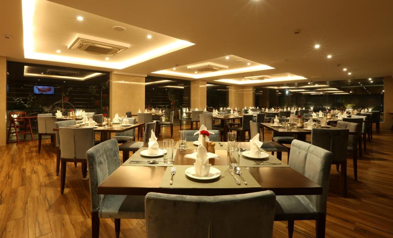 Resort The Lohias, Goa Candolim Exterior foto